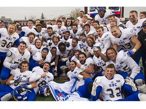 Canadian university football’s top-ranked Calgary Dinos were tripped up the University of B.C. Thunderbirds in a 34-26 Hardy Trophy upset victory Saturday afternoon at McMahon Stadium.