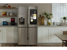 Digital Life writer Gillian Shaw takes a look at the new Samsung Family Hub Fridge. The Smart Fridge will even connects to your Smartphone.