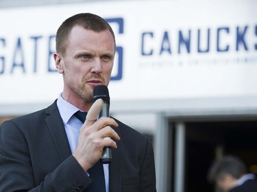 Canucks Captain  Henrik Sedin talks to fans at Pat Quinn Way outside Rogers Arena prior to the last game of the regular season, Vancouver April 09 2016. ( Gerry Kahrmann  /  PNG staff photo)  ( For Prov / Sun Sports )  00042648A  [PNG Merlin Archive]