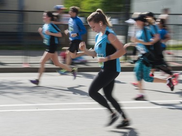 VANCOUVER,BC:APRIL 17, 2016 -- Runners make their way along the course of the 2016 Vancouver Sun Run in Vancouver, BC, April, 17, 2016. (Richard Lam/PNG) (For ) 00042786A [PNG Merlin Archive]