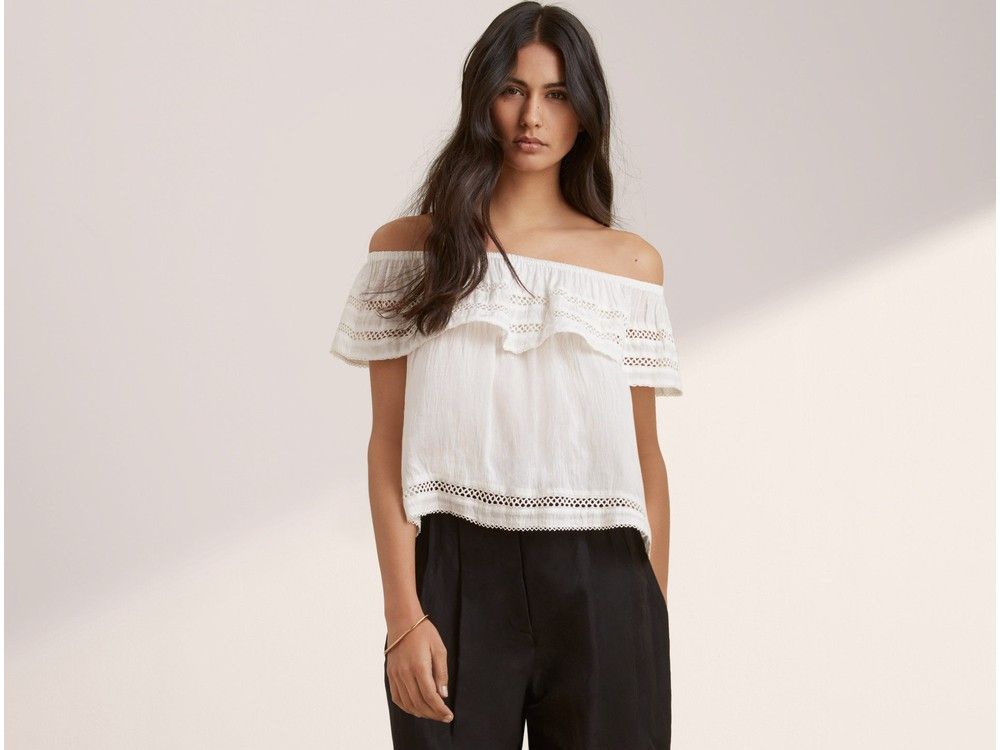 Fab Five: Off-the-shoulder tops to conquer the cold shoulder trend