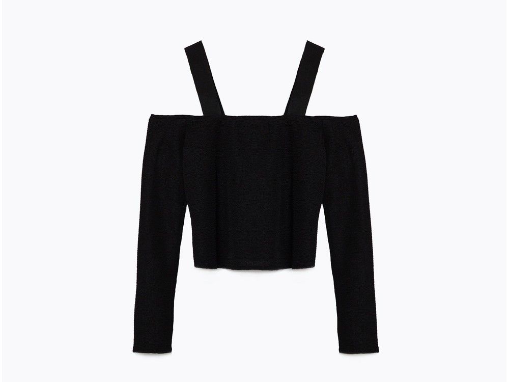 Fab Five: Off-the-shoulder tops to conquer the cold shoulder