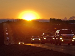 Convoy of Fort McMurray fire evacuees move south