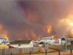 Fort McMurray fire, May, 3, 2016. Courtesy Mary Sexsmith ORG XMIT: POS1605031806179346
