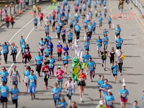 Active Ingredient Creative Studio focused their cameras on The Vancouver Sun Run for a miniature retelling of Aesop's The Tortoise and the Hare.