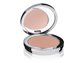 Rodial Instaglam Compact Deluxe Bronzing Powder. (Handout) [PNG Merlin Archive]