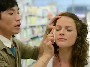 Celebrity makeup artist Jordy Poon shares how to do his 5-minute makeover.