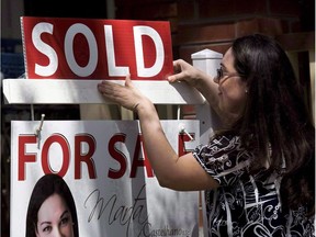 Canada Mortgage and Housing Corp. says the country’s housing markets remain “highly vulnerable” with evidence of moderate overvaluation and price acceleration. The national housing agency says in its quarterly housing market assessment that markets in Toronto, Hamilton, Vancouver, Victoria and Saskatoon are highly vulnerable.