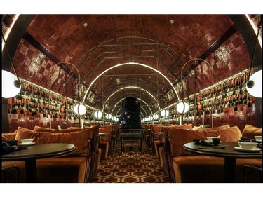 Mott 32 restaurant in Hong Kong