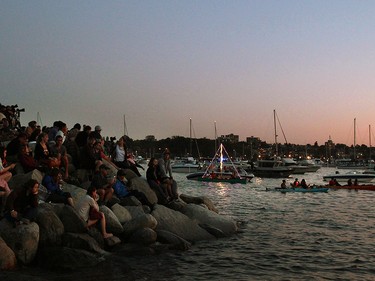 View spots fill up and boats jockey for position as the Celebration of Light nears.  Rob Kruyt Photo