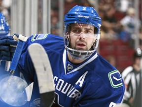 Dan Hamhuis is leaving the Vancouver Canucks for the Dallas Stars.