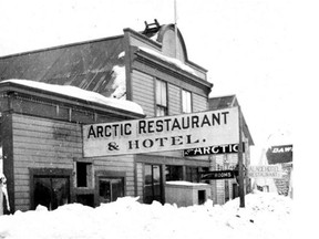 The Arctic Hotel was open 24 hours a day and boasted “private boxes” for ladies, which included a bed and a gold scale so customers could pay in nuggets.