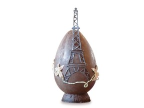 The ‘Parisian Spring’ egg by Rachel McKinley, of Purdys Chocolate is to be auctioned off for charity.