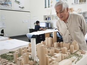 Renowned Vancouver architect Bing Thom, famous for designing buildings around the world, has died, his firm announced Tuesday.