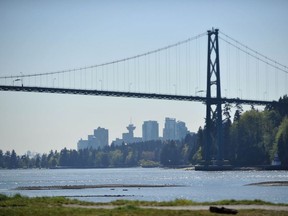 A bike route from North to West Vancouver takes cyclists along scenic Ambleside beach.