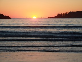 Sunset on North Chesterman Beach in Tofino. Paula Worthington