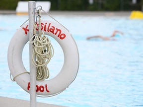 The Vancouver Park Board says once again the outdoor Kitsilano Pool will stay open an extra week this year.