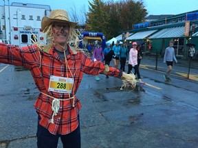 The Granville Island Turkey Trot 10K, one of several fun runs scheduled for October, is a great way to shed some long weekend calories and meet a few 'cute chicks' and 'wing' men in the process, says the guy with straw for brains.