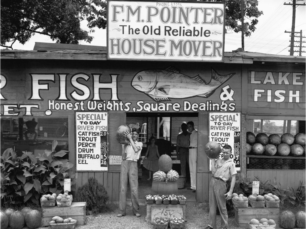 Walker Evans exhibition goes beyond documentary photography Vancouver Sun