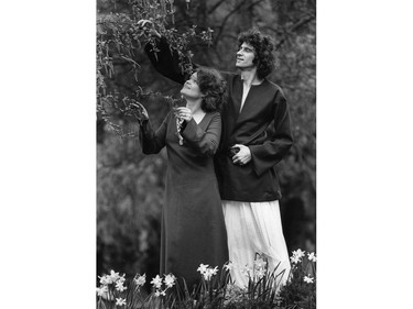 Actors Janet Wright and Jace Van der Veen in a 1973 photo from the PNG archives.