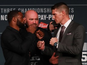 NEW YORK, NY - NOVEMBER 10:  UFC Welterweight Champion Tyron Woodley and Stephen Thompson face off for a photo during the UFC 205 press conference at The Theater at Madison Square Garden on November 10, 2016 in New York City.