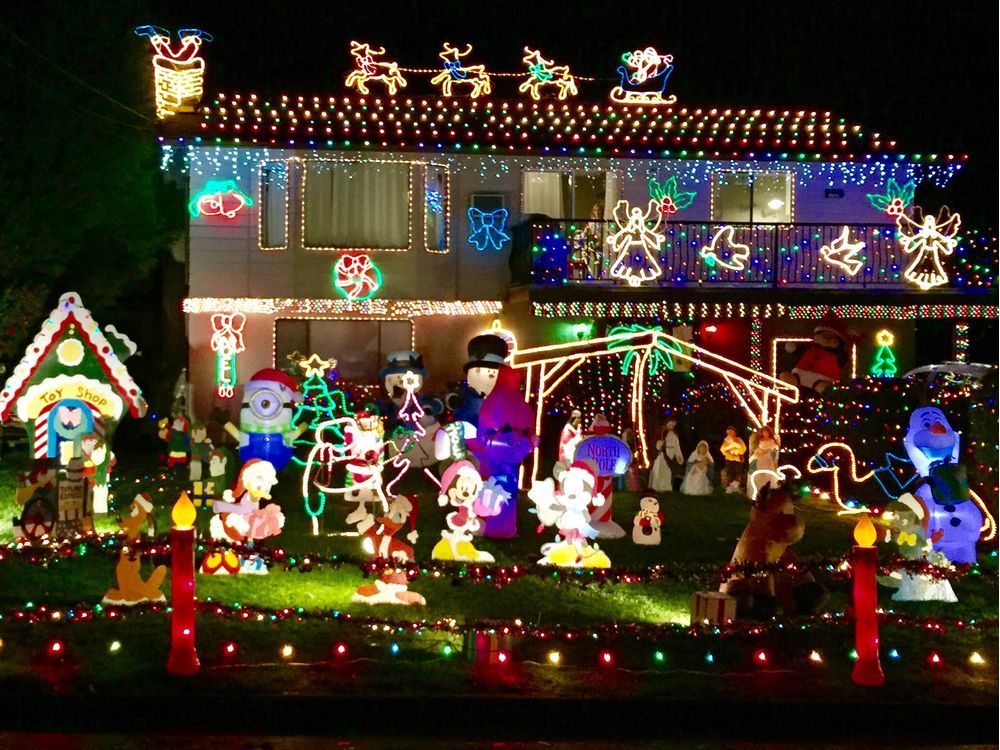 Sparkleland awaits: Here's a list of the best home Christmas lights in ...