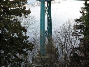 Faced with increases in ships' sizes, about 20 years ago the south pier of the Lions Gate bridge was strengthened with tonnes of reinforced concrete so it would be better able to withstand impacts from a ship. (NICK PROCAYLO/PostMedia)  00047214A		  ORG XMIT: 00047214A [PNG Merlin Archive]