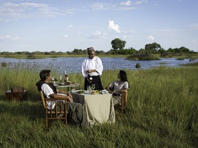 Lagoon lunch at Vumbura Plains.