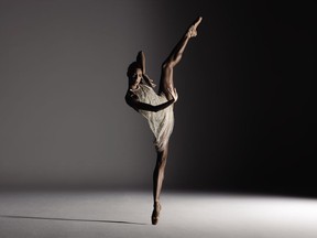 Alonzo King LINES Ballet performs two works, Sand and  Shostakovich March 3-4, at Vancouver Playhouse. [PNG Merlin Archive]
