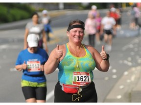 Blogger Kelli Lea Jennings is a big fan of the social and health aspects of Sun Run InTraining clinics and believes anyone can go from couch to finish line with the 13-week program.