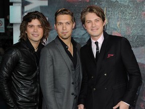 Taylor Hanson, Isaac Hanson and Zac Hanson will play the Vogue.