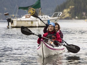 Tuesday, April 18, 2017, Deep Cove Kayak Centre, Transplant runners, Margaret Benson & Katrina Mc Andrew, Photo: Francis Georgian, Reporter: Glen Schaefer, Trax#  [PNG Merlin Archive]