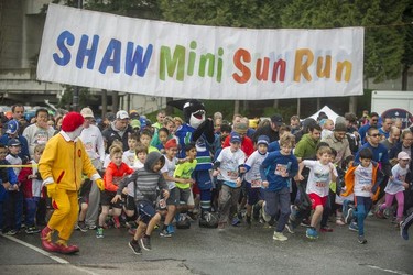 Kids begin the Shaw Mini Sun Run before 40,000 competitors competed in 2017 Vancouver Sun Run in Vancouver, B.C., April 23, 2017.