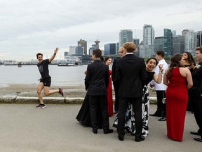 Justin Trudeau's recent seawall "photobomb" inspired a Reddit photoshop battle.