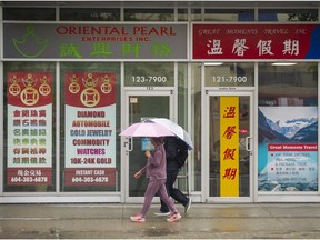 “Having a Chinese-only sign does not show respect to the country you’ve chosen to live in,” said Tung Chan, a former head of SUCCESS who lives in Richmond.