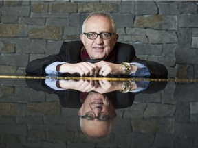 The Vancouver Symphony Orchestra's end of season concert featured the premiere of an extraordinary set of songs for soprano and orchestra by Music Director Bramwell Tovey.