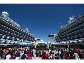 High cruise passenger numbers expected at Canada Place terminal at the Port of Vancouver this weekend.
