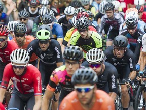 The mass start of the Mens 50 lap / 60 km Global Relay Gastown Grand Prix.