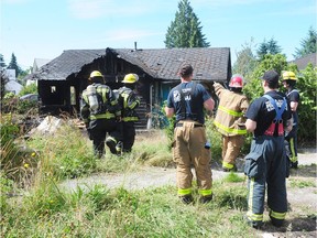 Firefighters put out Maple Ridge house fire | Vancouver Sun