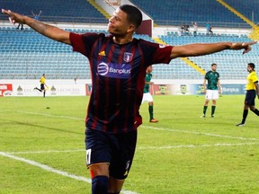 The Whitecaps signed Venezuelan striker Anthony Blondell on Thursday.