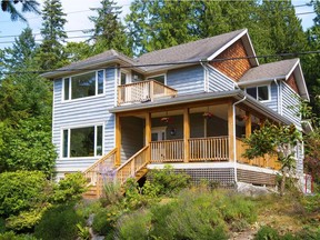 This home at 483 Braewood Place on Bowen Island sold for $1,248,500.