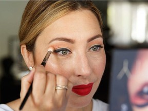 Step 1: You’ll want to start by applying your classic black eye liner. Using a blending brush, contour the eye with the shade Eden, which is a warm coral-orange shade.