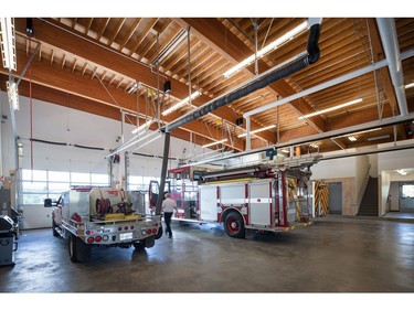 2018 Institutional Wood Design: Small is the Logan Lake Fire Hall, District of Logan Lake by Kimberly Johnston, Johnston Davidson Architecture + Planning Inc. from Vancouver, B.C.
A  fire hall befitting a town of 2,000 people needs to meet post-disaster standards, be durable and cost-effective, and benefit the local economy. The application of wood helps Logan Lake Fire Hall realize all these goals. [PNG Merlin Archive]