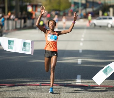 Monicah Ngige of Kenya was the first female runner in the 2018 Vancouver Sun Run in Vancouver, BC, April 22, 2018.