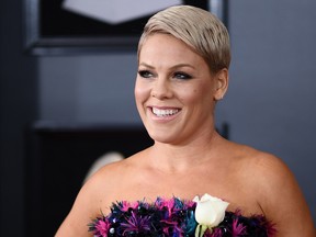Pink arrives for the 60th Grammy Awards on January 28, 2018, in New York. / AFP PHOTO / Jewel SAMAD (Photo credit should read JEWEL SAMAD/AFP/Getty Images)