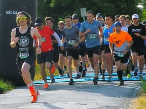 Ben Hanke of Fraser Street Run Club jumped out to an early lead in Sunday's MEC Vancouver half marathon in Richmond and never looked back, winning the featured event by more than a minute. More than 585 runners took part in the half, 10K and 5K races.