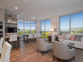 The cool contemporary design perfectly frames the stunning vistas from Park West’s upper-floor condos.