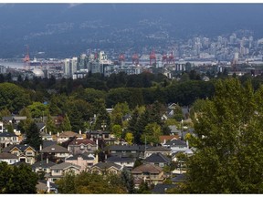 The Greater Vancouver Board of Trade report calls for tying the federal government's National Housing Strategy to public transit funding.