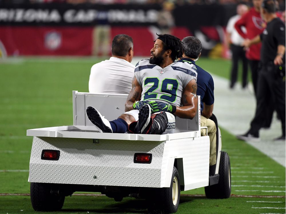 Seahawks lose starting O-lineman to brutal injury in preseason game