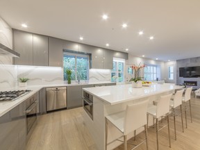 RodRozen Designs creates high-end, contemporary homes and commercial spaces throughout the Lower Mainland and is a member of the Canadian Home Builders' Association of British Columbia.